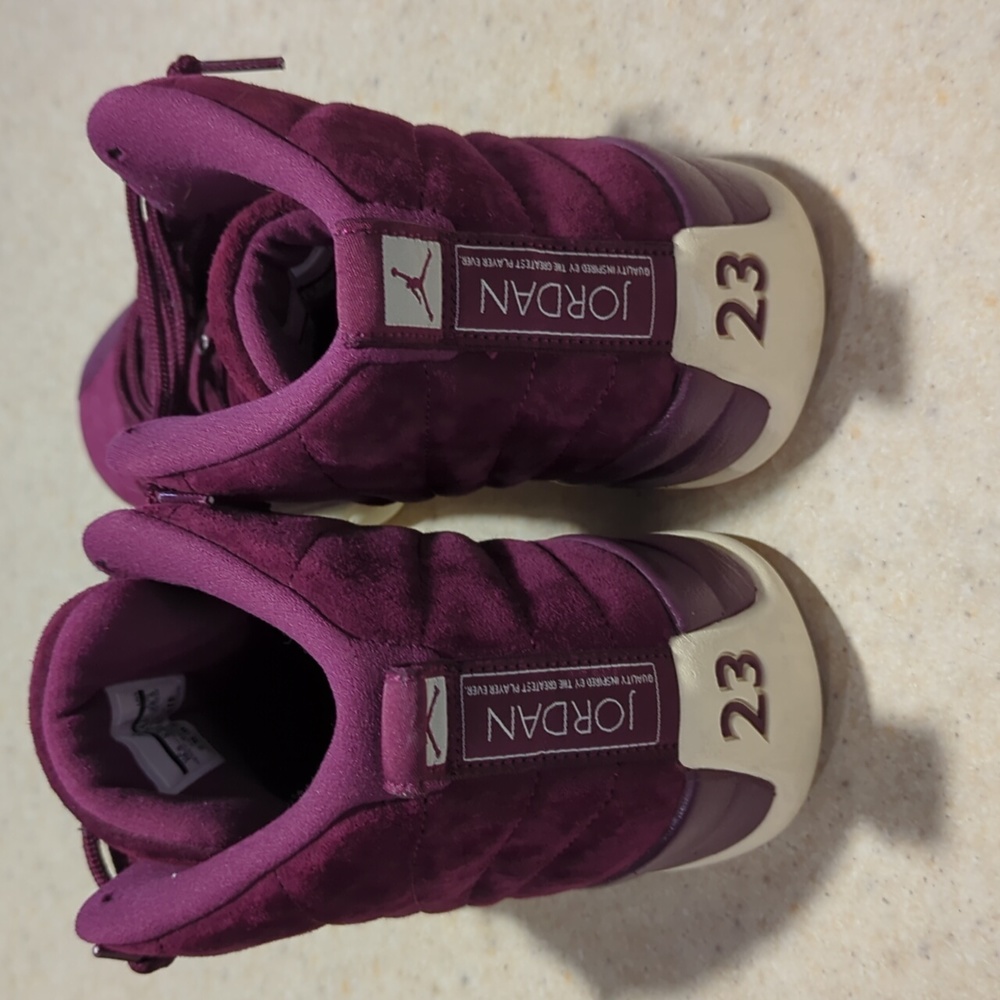 Nike Air Jordan 12 Bordeaux - Picture 3 of 6